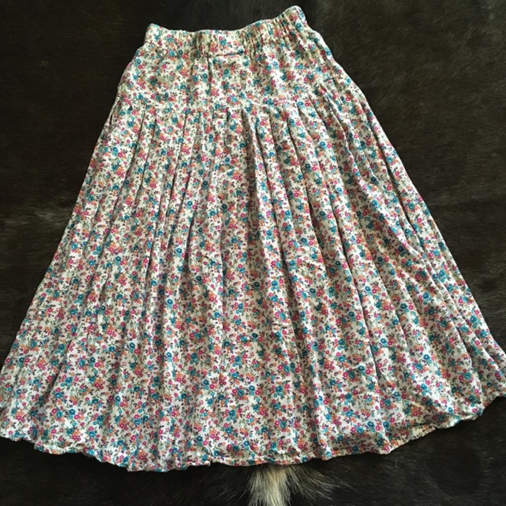 3 For $20, Floral Skirt, Size:10